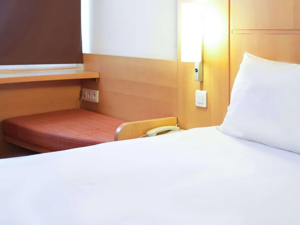 DOUBLE STANDARD Room, Ibis Tunis, Tunisia