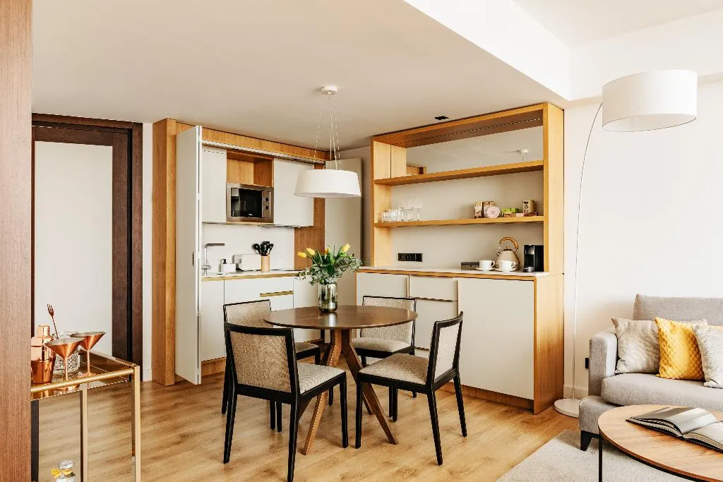 SUITE ONE BEDROOM Room, Torre Melina Gran Melia, Barcelona