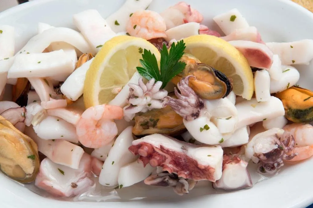 Restaurant, Junior Village, Naples