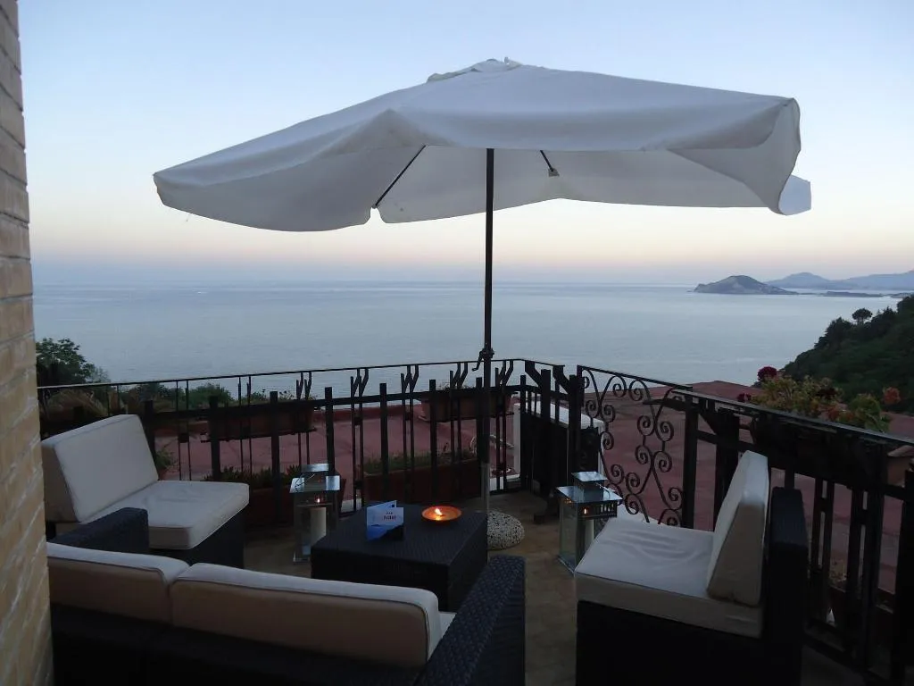 General view, Mini Hotel, Naples