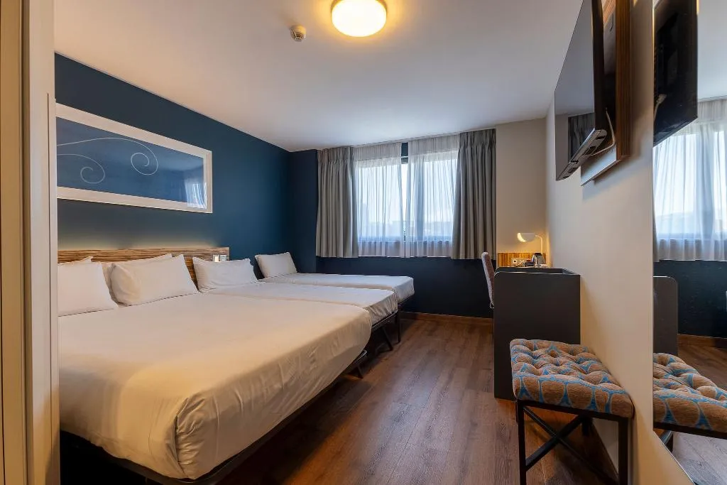FAMILY ROOM CAPACITY 1 Room, Travelodge Barcelona Poblenou, Barcelona