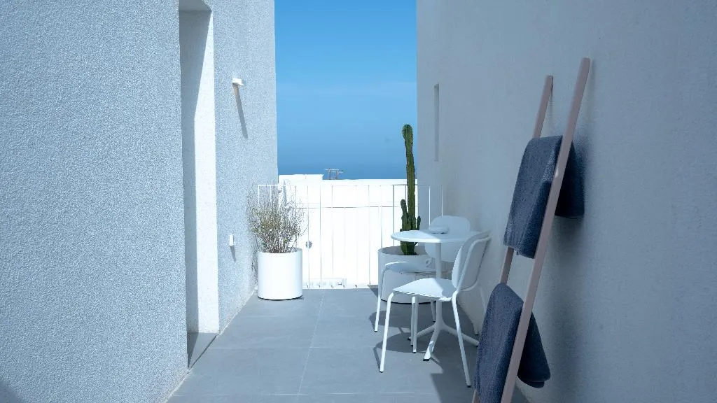 SUITE ONE BEDROOM ONE BATHROOM Room, Neo Luxury Suites, Santorini