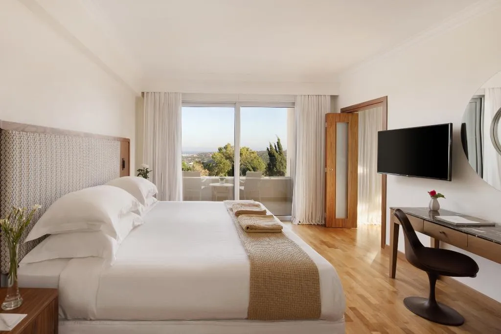 SUITE DELUXE SEA VIEW Room, Grecian Park, Cyprus