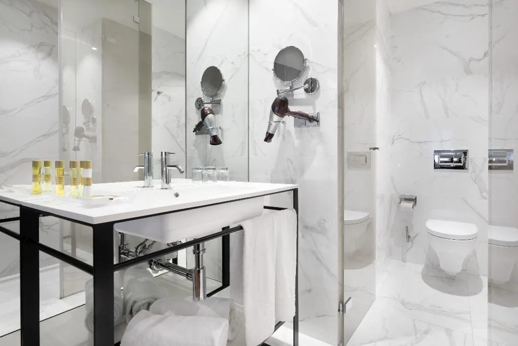 DOUBLE SINGLE USE STANDARD Room, Eurostars Porto Centro, Porto