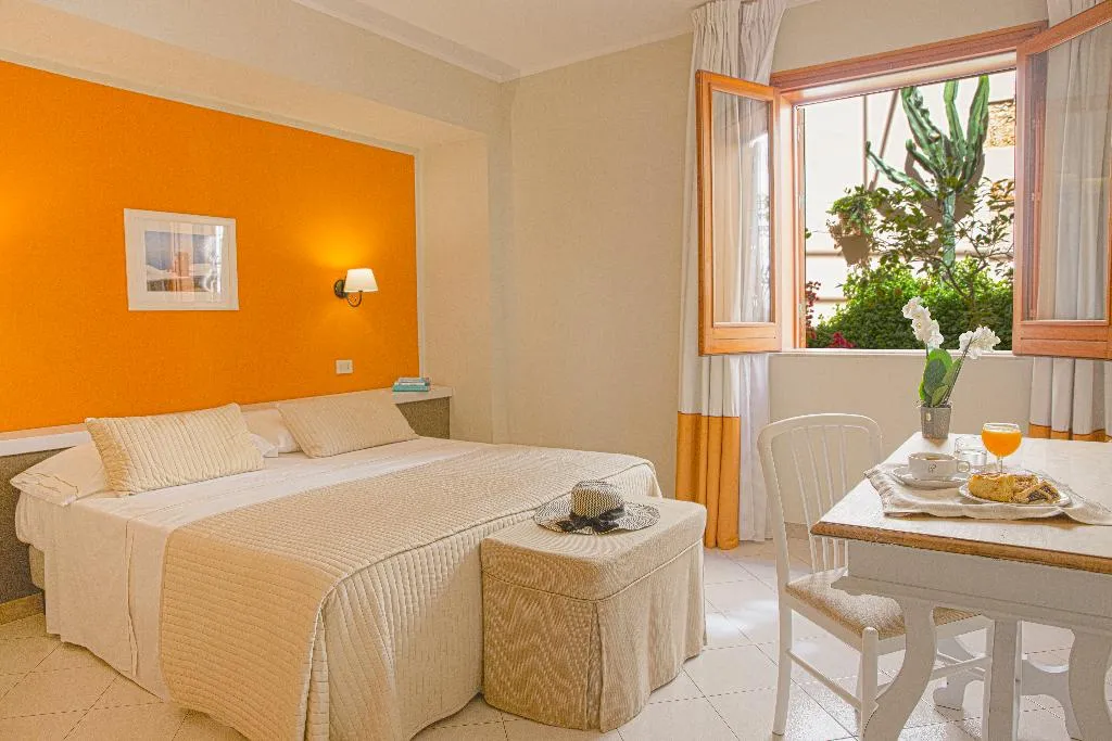 DOUBLE SINGLE USE STANDARD Room, Al Madarig, Palermo