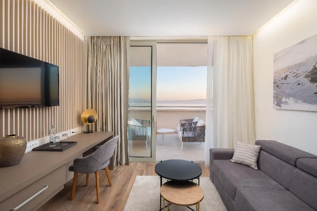 SUITE GRAND WITH VIEWS Room, Aminess Laurel Khalani Hotel, Split