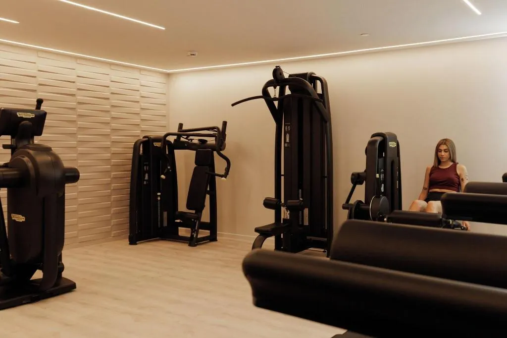 Sports and Entertainment, Hilton Garden Inn Athens Syggrou Avenue, Athens