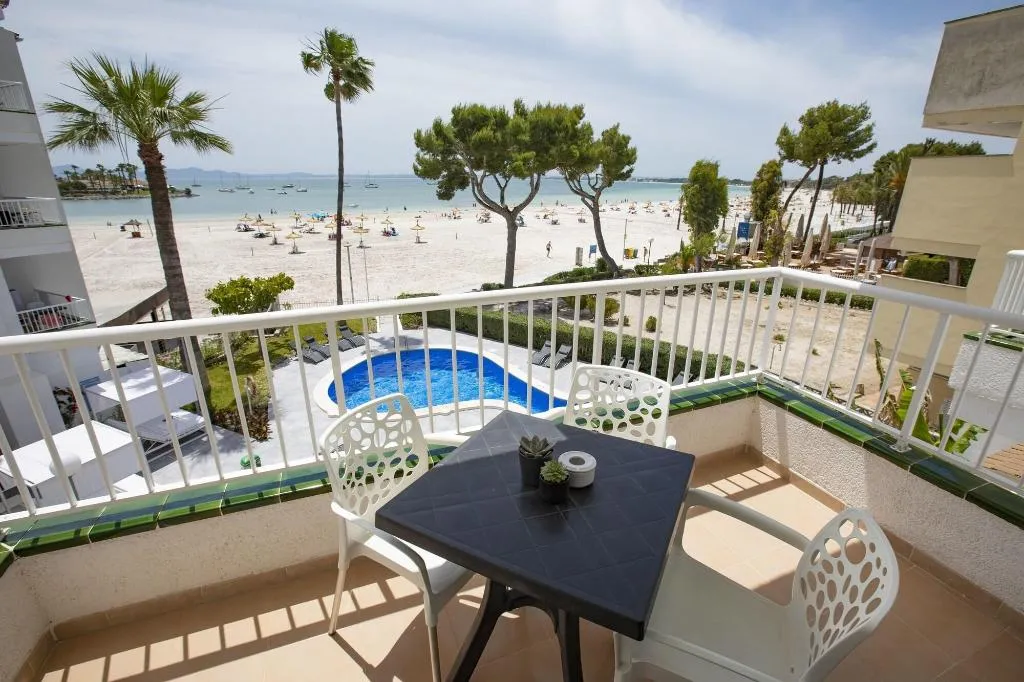 APARTMENT SEA VIEW ONE BEDROOM Room, Sand Beach Apartments, Majorca