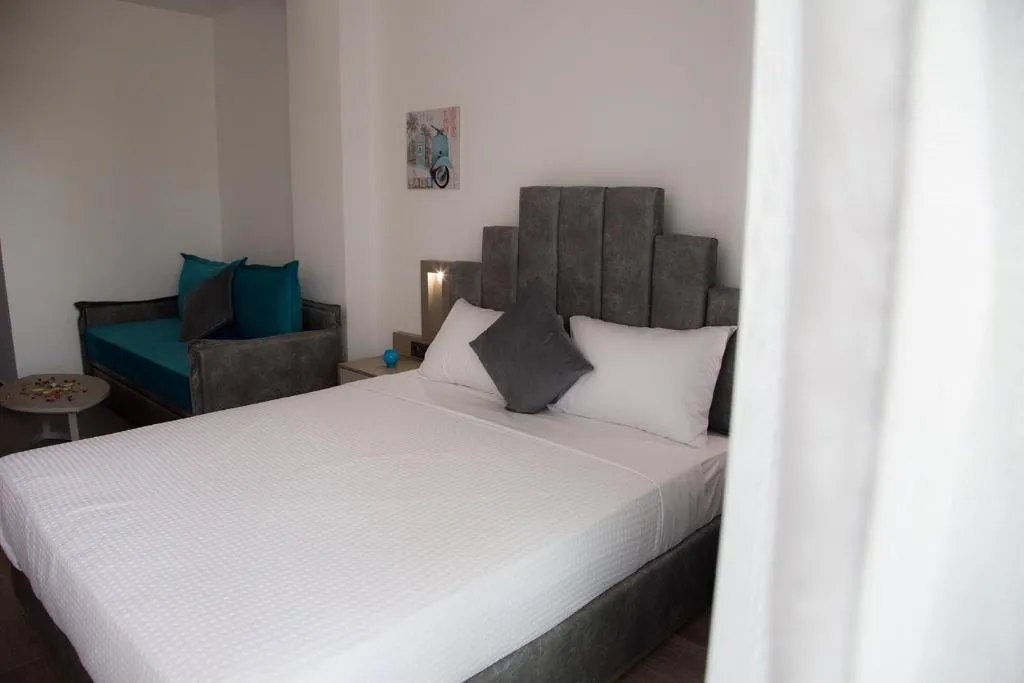 SUITE CLASSIC Room, Amalia Rooms Sea View, Thessaloniki