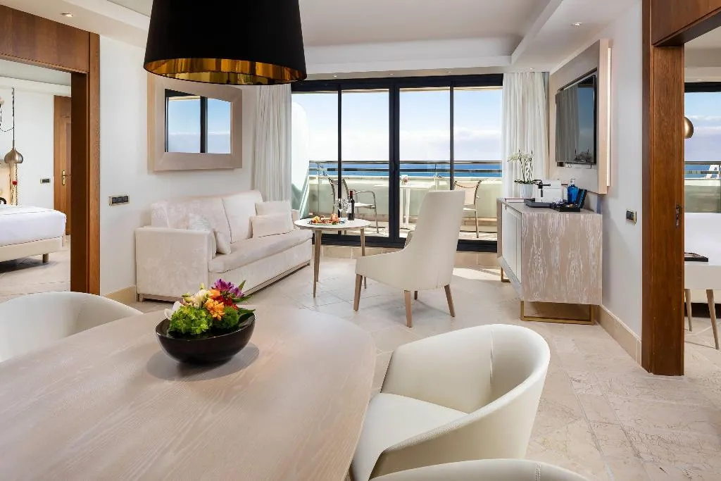 SUITE THREE BEDROOMS Room, Hotel Don Pepe Gran Meliá, Costa Del Sol