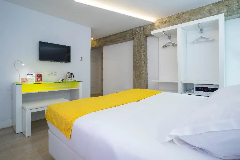 DOUBLE SUPERIOR Room, Atarazanas Malaga Boutique Hotel, Costa Del Sol