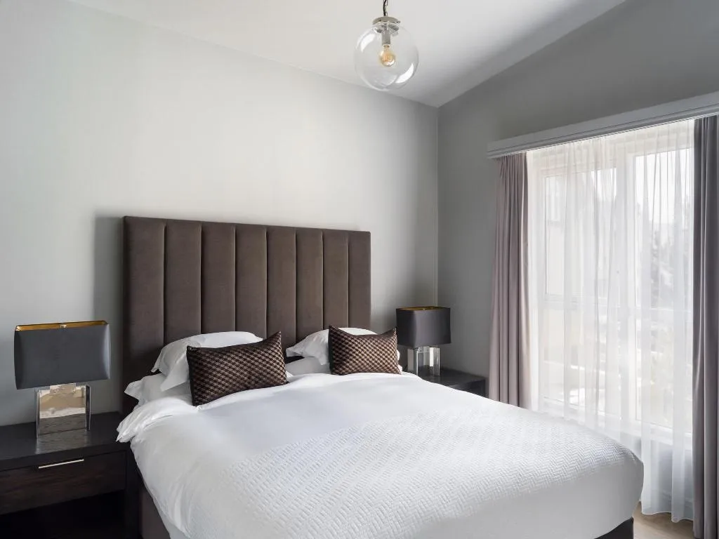 SUITE KING SIZE BED Room, Sand Hotel by Keahotels, Reykjavik