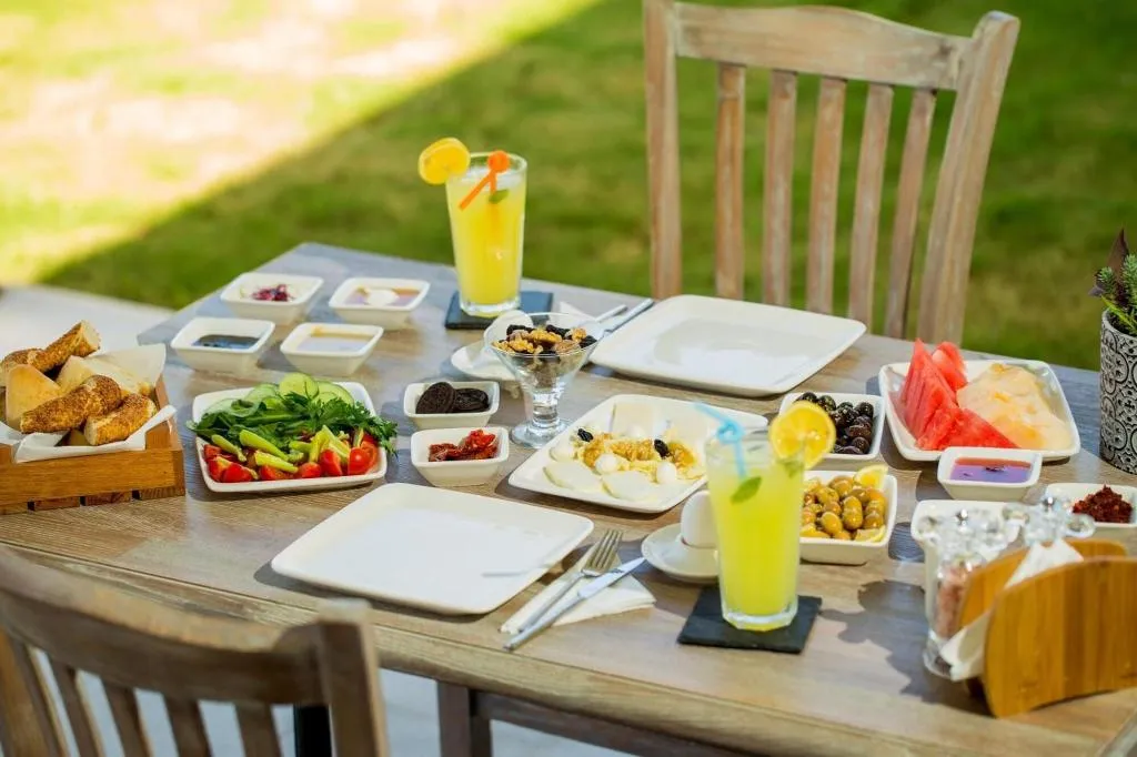 Restaurant, Navali̇a Otel, Izmir
