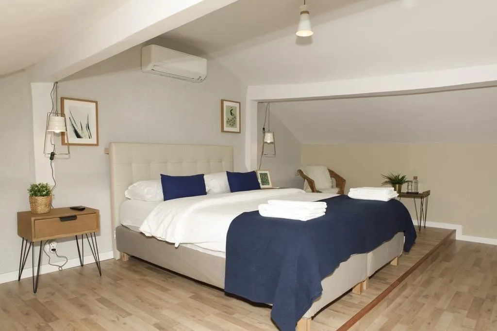 Room, Flores Guest House, Lisbon