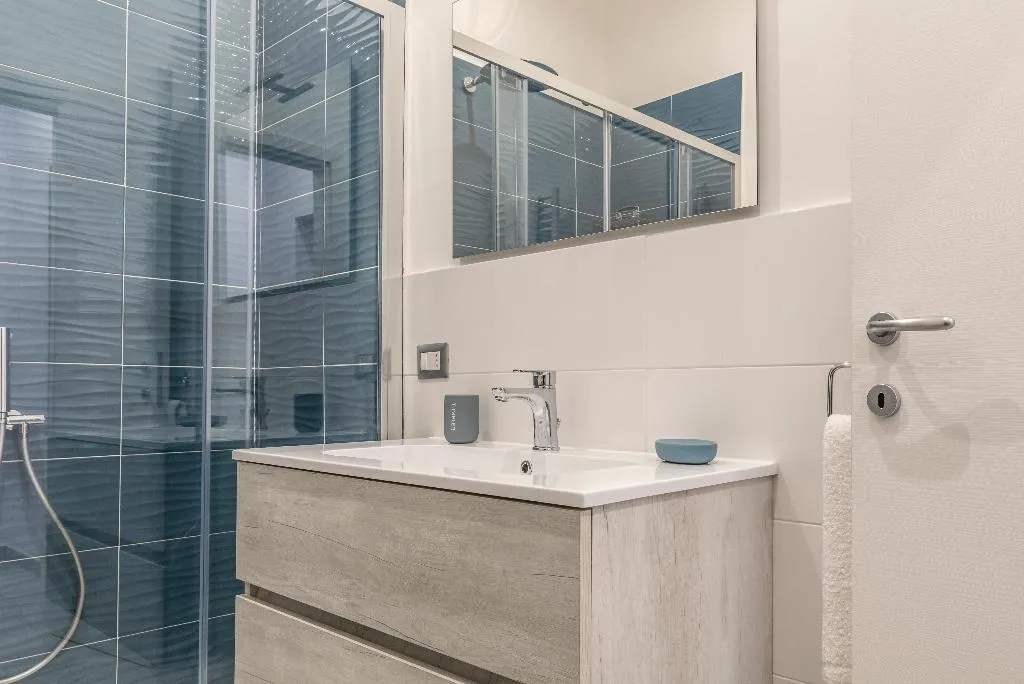 APARTMENT WITHOUT BALCONY Room, Casina Rossa, Naples