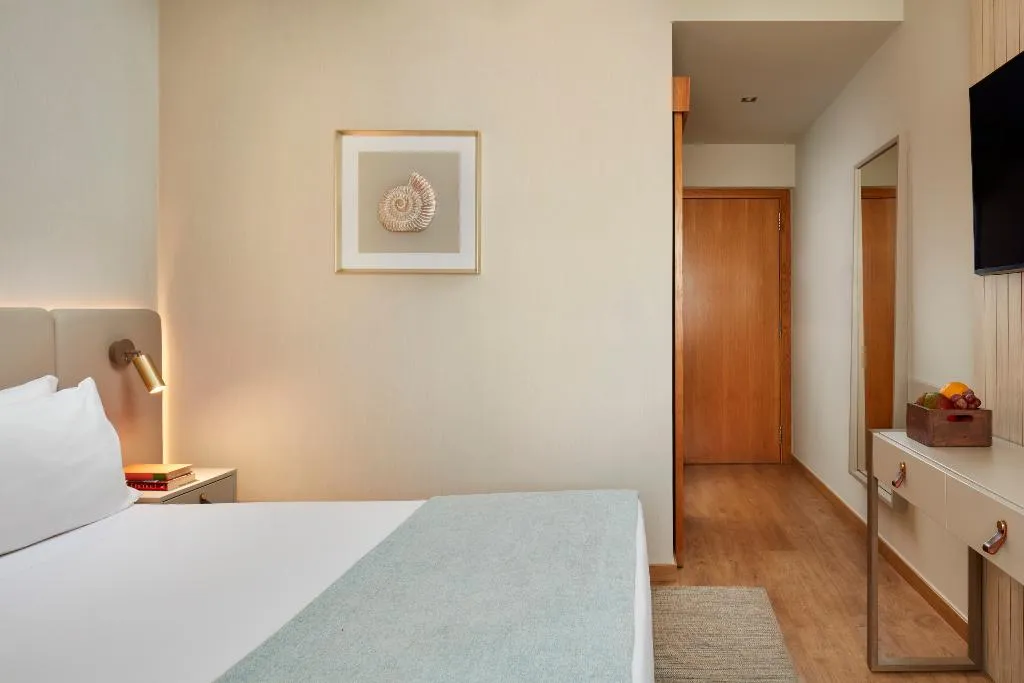 SINGLE CLASSIC Room, Dom Jose Beach Hotel, Algarve