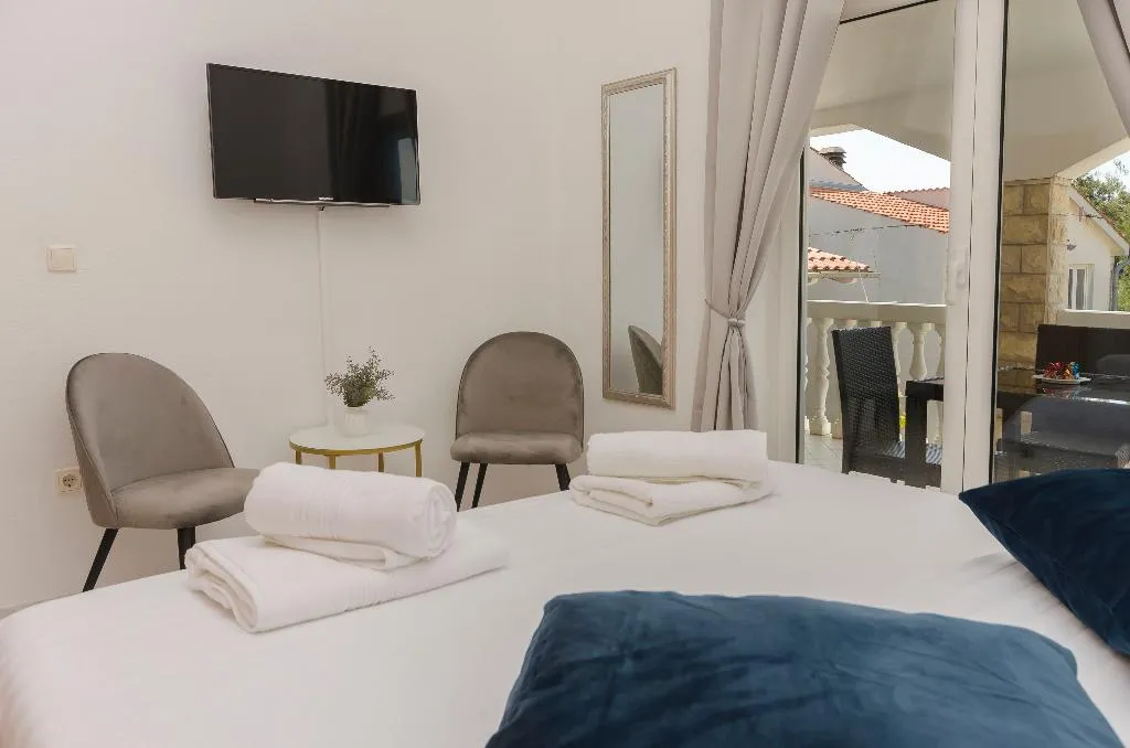 APARTMENT CAPACITY 3 Room, Apartments Marica, Split