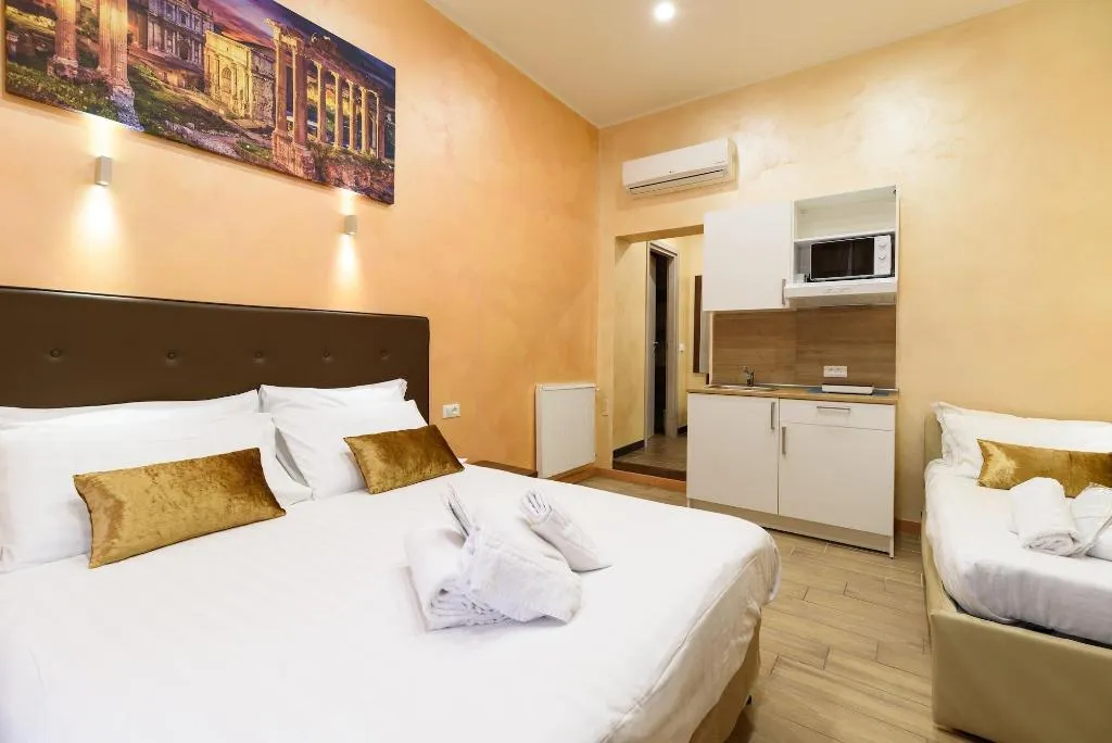 Room, Trinity Luxury Rooms, Rome