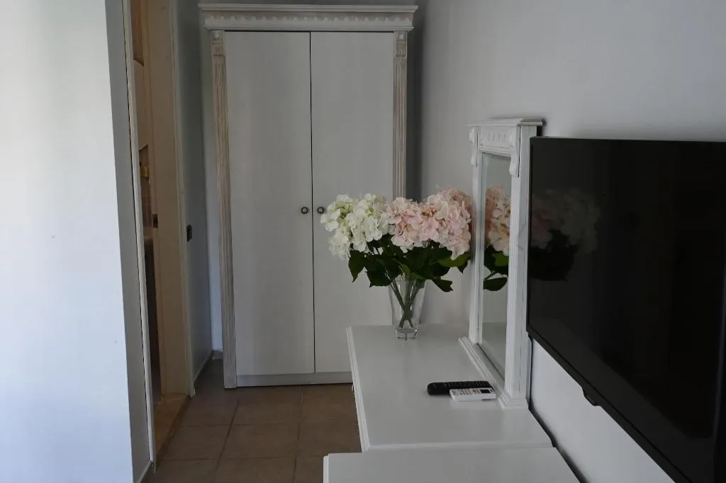 Room, Cunda Deniz Hotel, Izmir