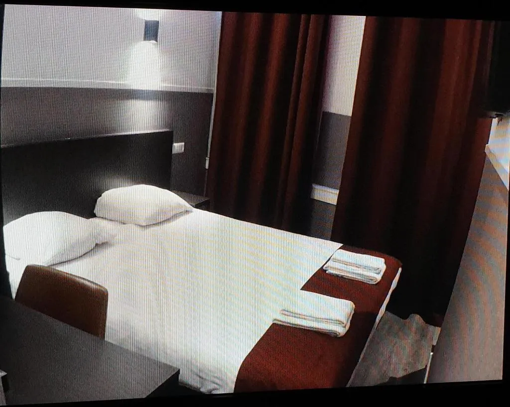 Room, Manofa, Amsterdam