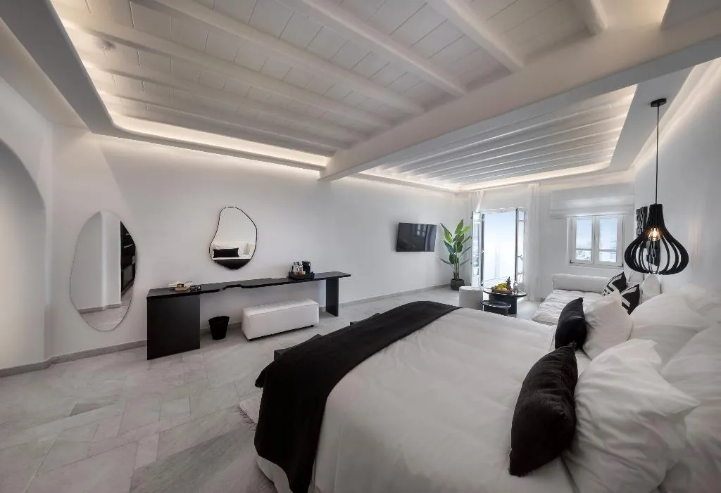 SUITE SEA VIEW WITH PRIVATE POOL Room, Deliades, Mykonos