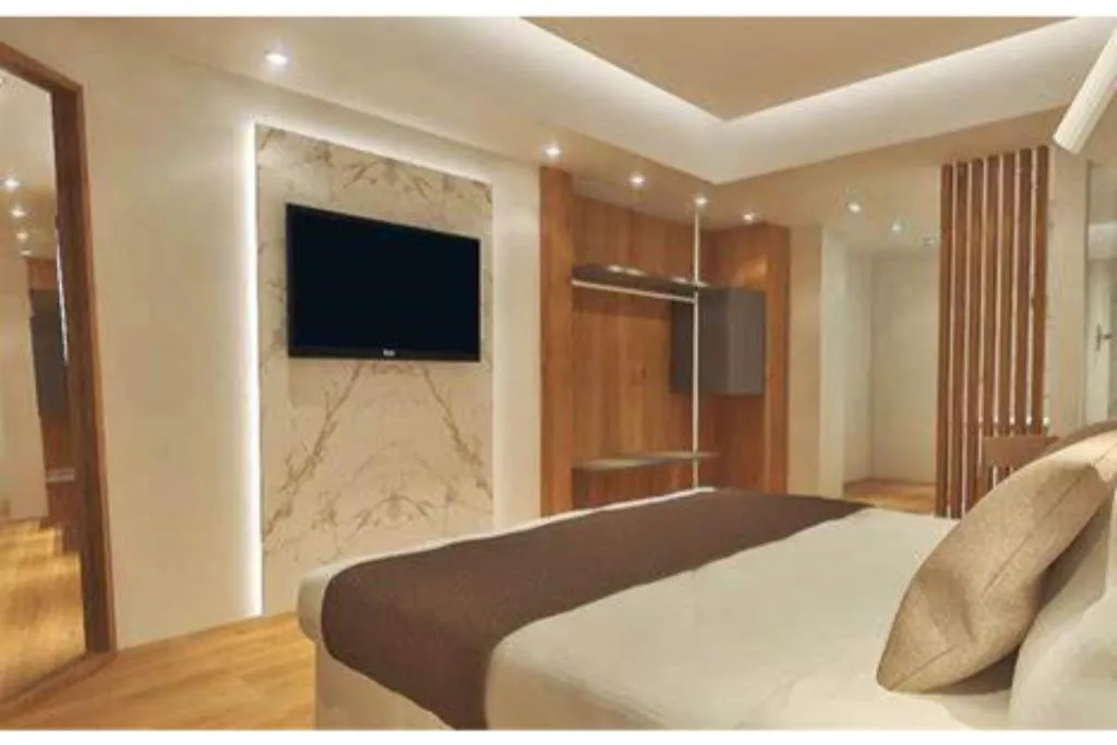 Room, Talayot, Majorca