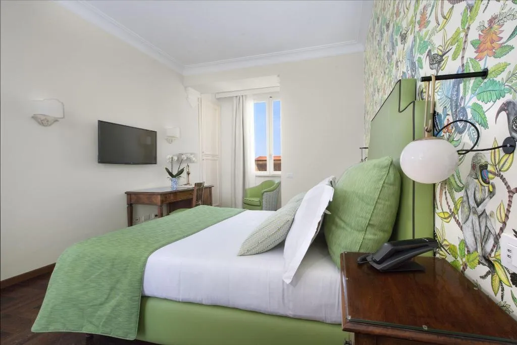 DOUBLE DELUXE WITH JACUZZI Room, Relais Villa Savarese, Naples