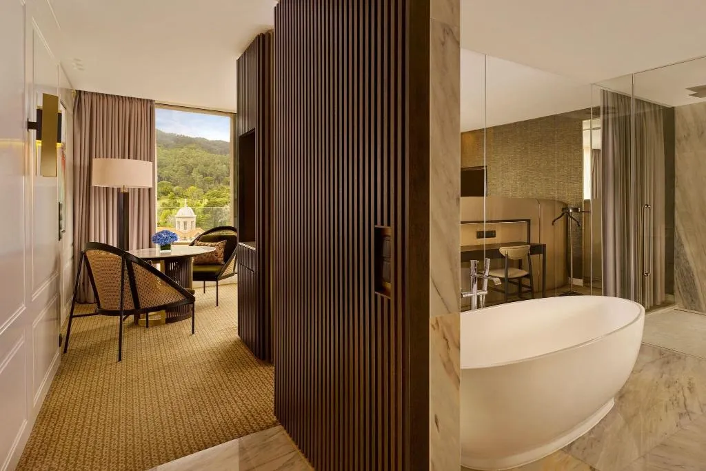 Room, Penha Longa, Lisbon