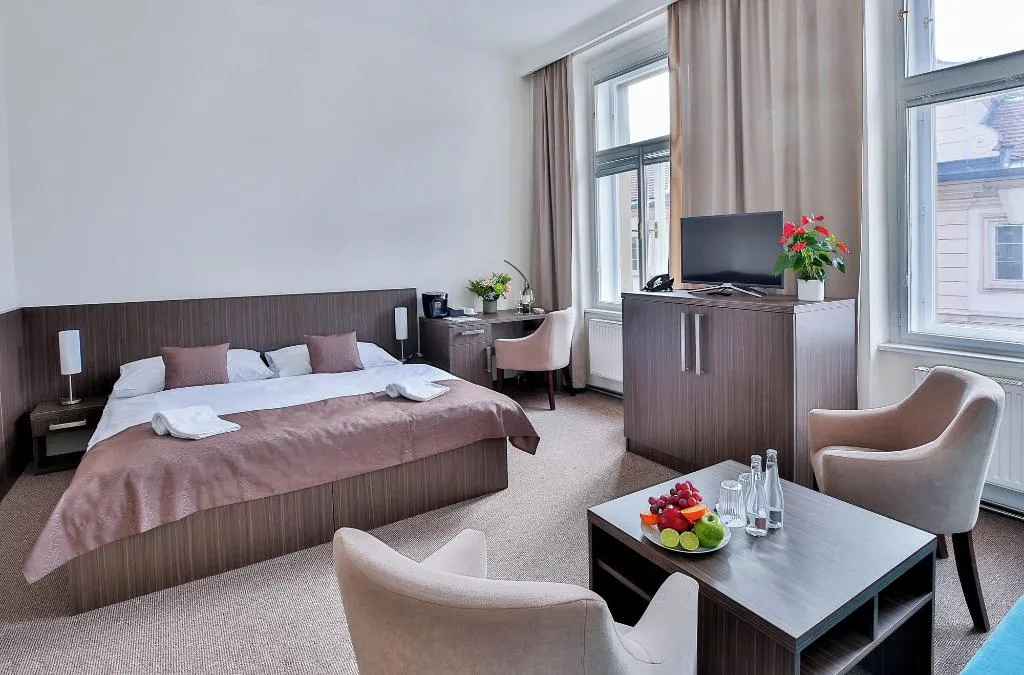 Room, Apartments Embassy by LH, Prague