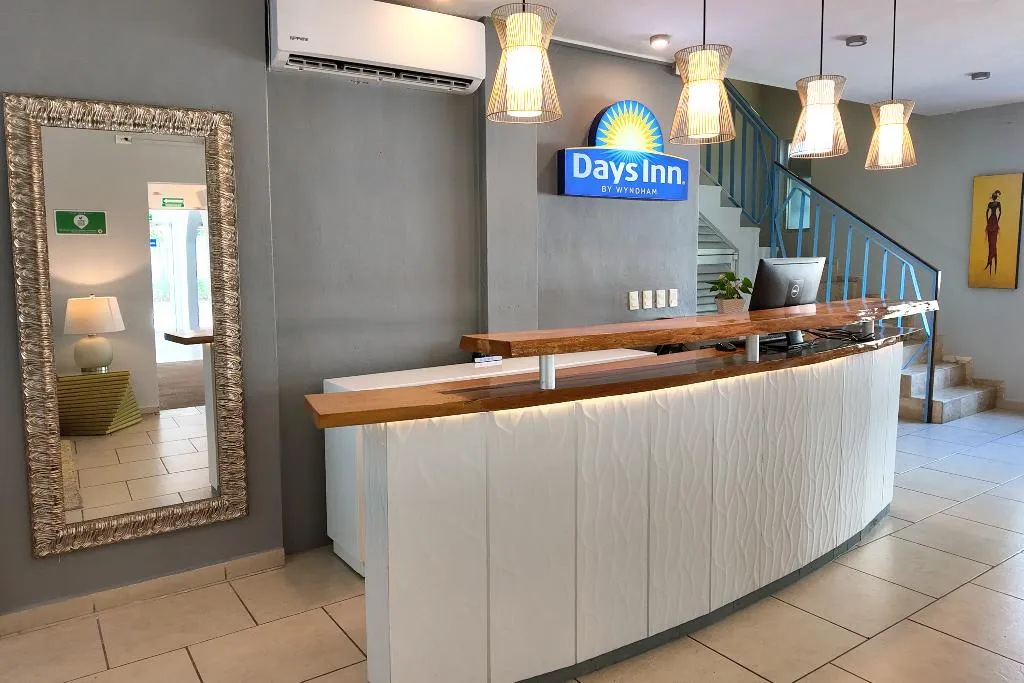 Lobby, Days Inn by Wyndham Playa del Carmen, Playa Del Carmen