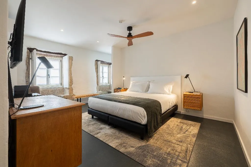 DOUBLE SUPERIOR Room, CasaNova Farmhouse, Porto