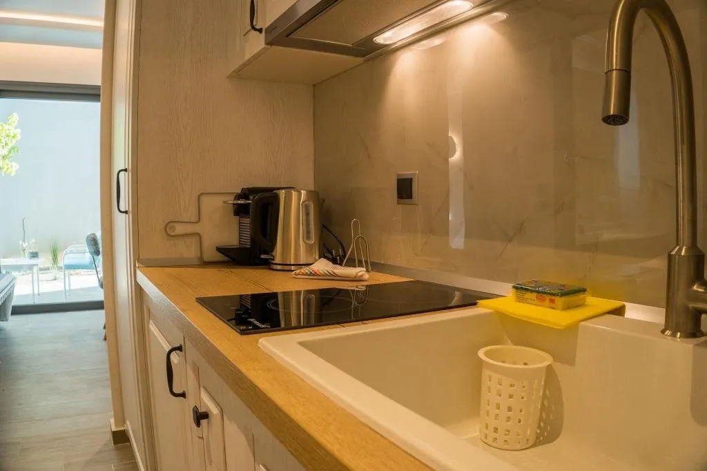 Room, Costa Domus Blue Luxury Apartments, Thessaloniki