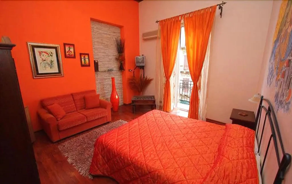 Room, Concordia, Palermo