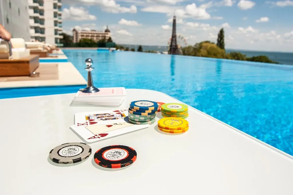 Pool, International Hotel Casino & Tower Suites, Varna