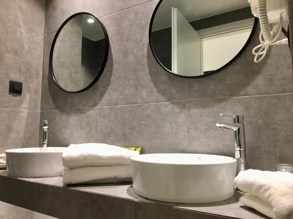 Room, Athens Coast Hotel, Athens