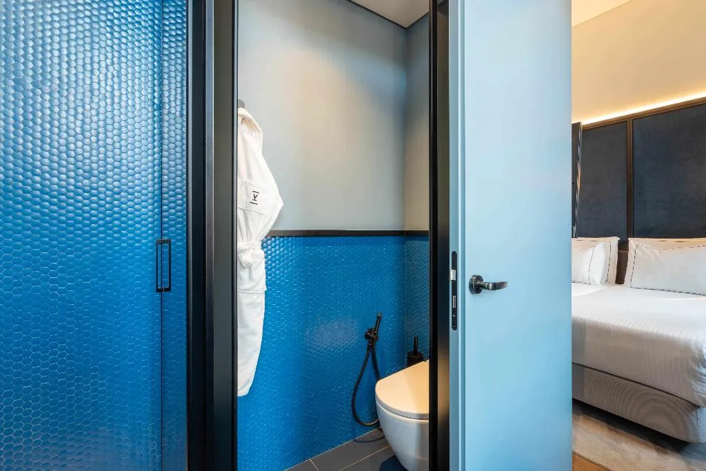 DOUBLE STANDARD Room, The Editory Riverside Santa Apolonia Hotel, Lisbon
