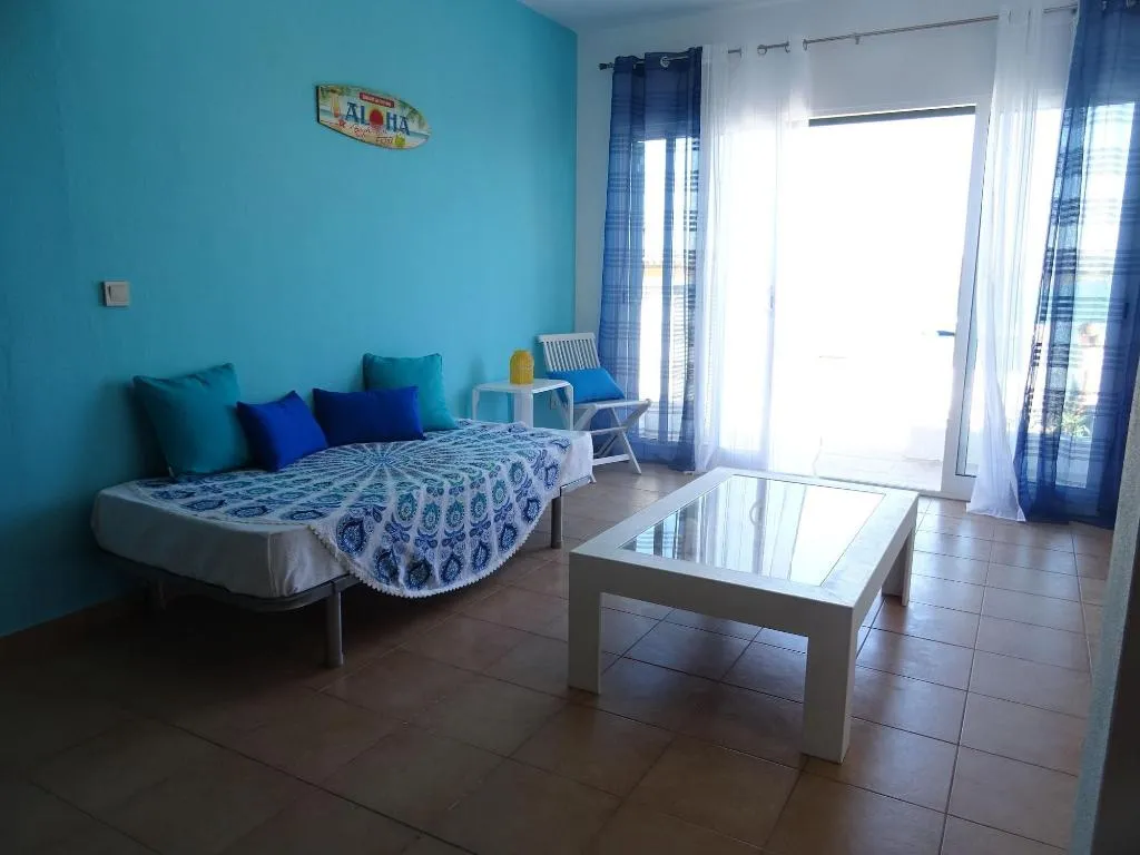 Room, Faro Beach Life Hostel, Algarve
