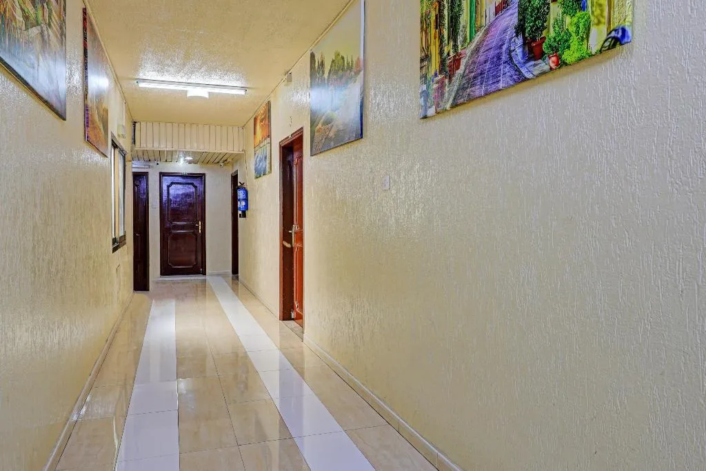 Lobby, Al Karawan Hotel, Dubai