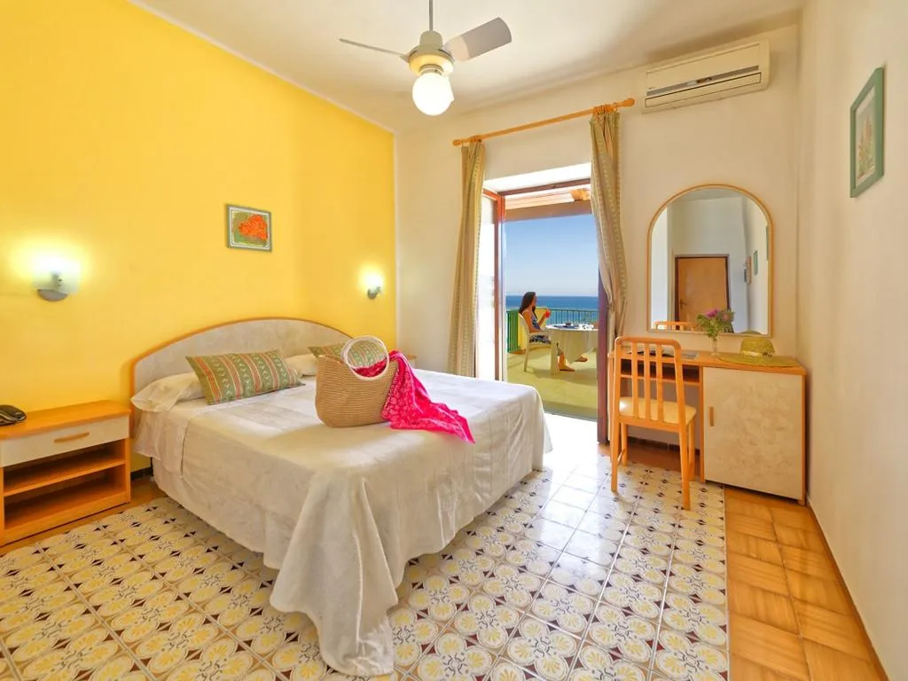 Double or Twin STANDARD Room, Villa Franz, Naples