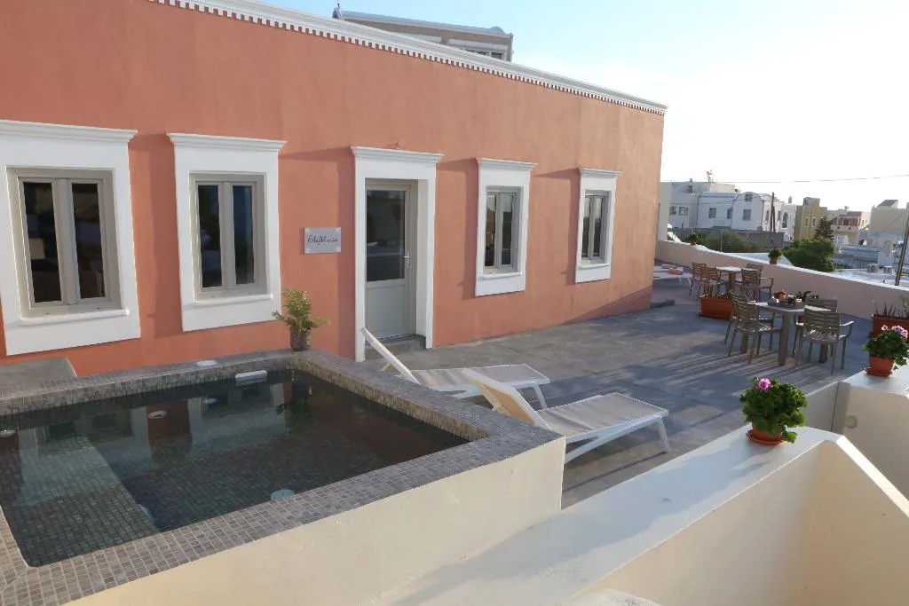 SUITE WITH JACUZZI WITH VIEWS Room, Nomikos Mansion, Santorini