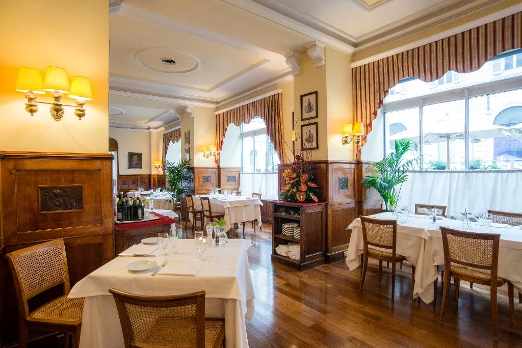 Restaurant, Bettoja Hotel Atlantico, Rome