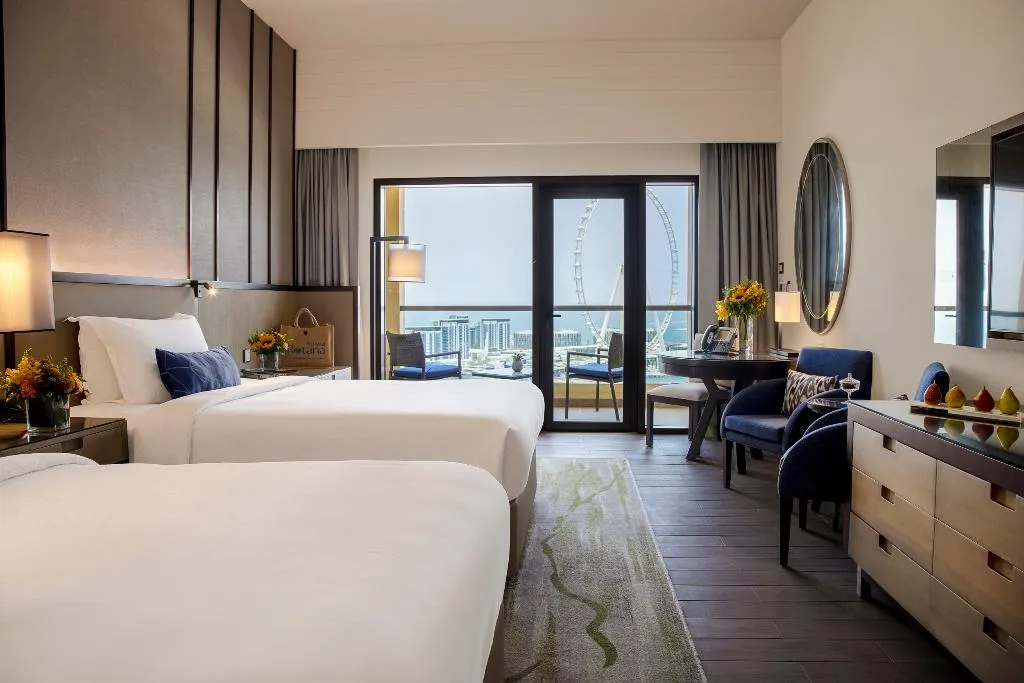 TWIN SEA VIEW WITH BALCONY Room, Amwaj Rotana-Jumeirah Beach, Dubai
