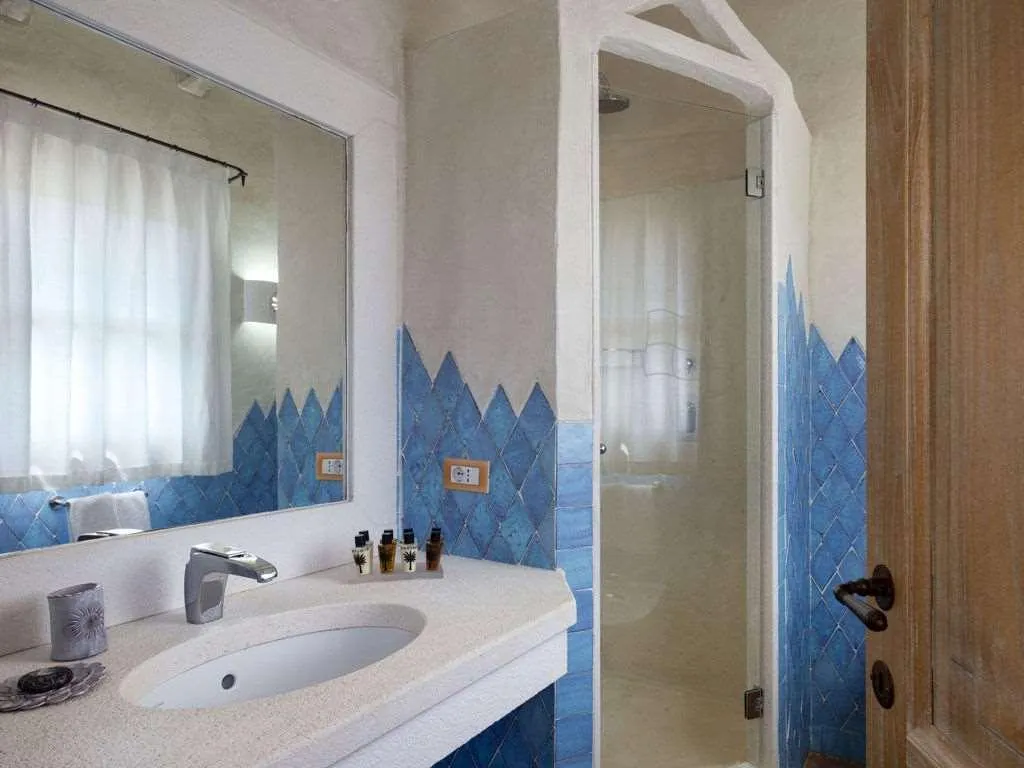 Room, Hotel Li Finistreddi, Olbia
