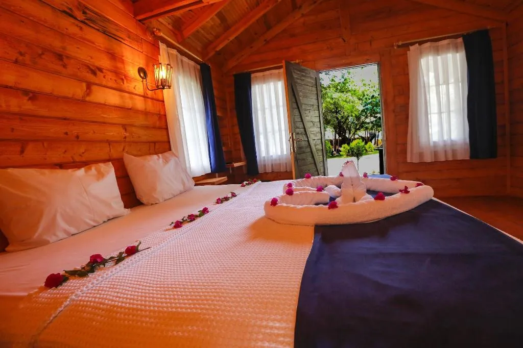 Room, Green Pine Beach & Bungalows Luxury Concept, Dalaman