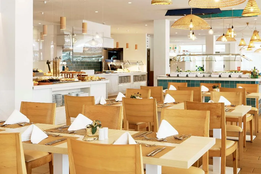 Restaurant, Iberostar Waves Club Cala Barca, Majorca