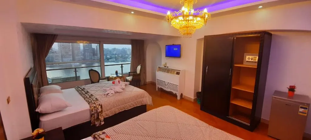 TRIPLE THREE BEDS Room, Nile Sky Hotel and Suites, Cairo