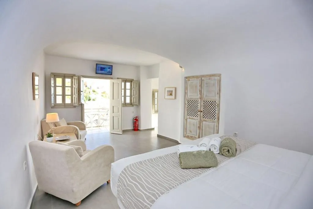 Room, Oia Mare Villas, Santorini