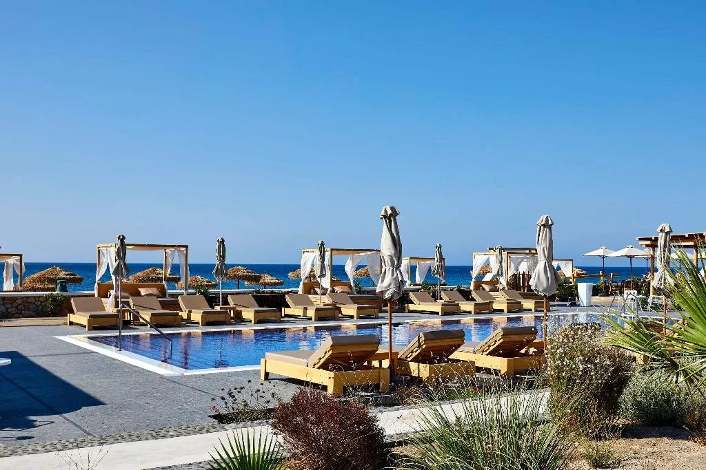 Pool, Sea Breeze Santorini Beach Resort, Curio Collectio, Santorini