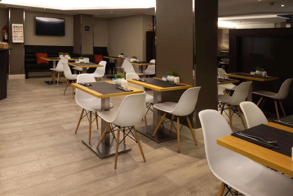 Restaurant, Catalonia Albeniz, Barcelona