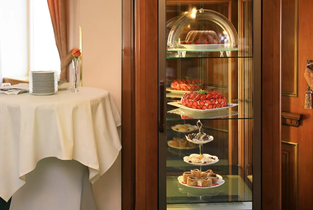 Bar, Bellevue Hotel, Vienna